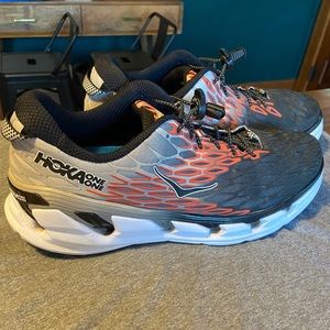 Hoka One One Men’s Vanquish 2 (size 14)